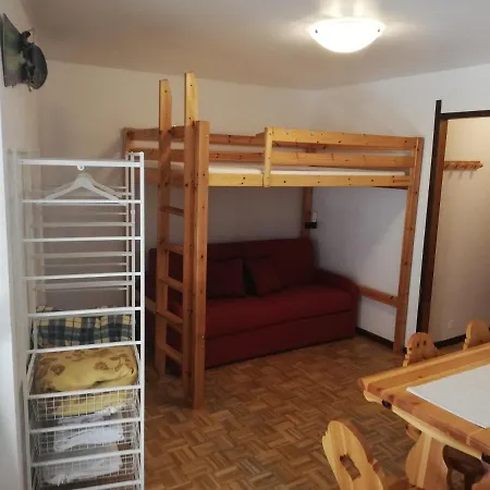 Montana Apartment *